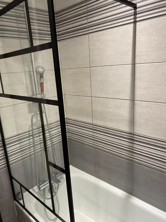 Residence Zola 2 Villeurbanne Penzion