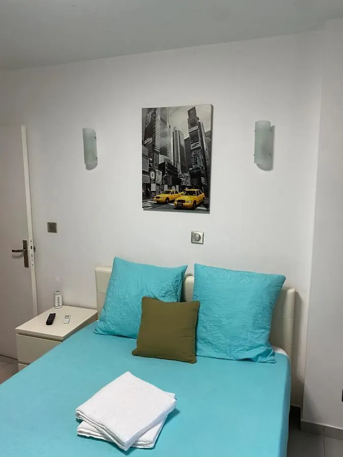Residence Zola 2 Villeurbanne 0*,