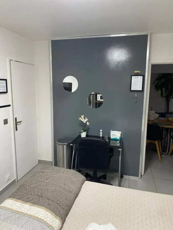 Residence Zola 2 Villeurbanne 0*,  France