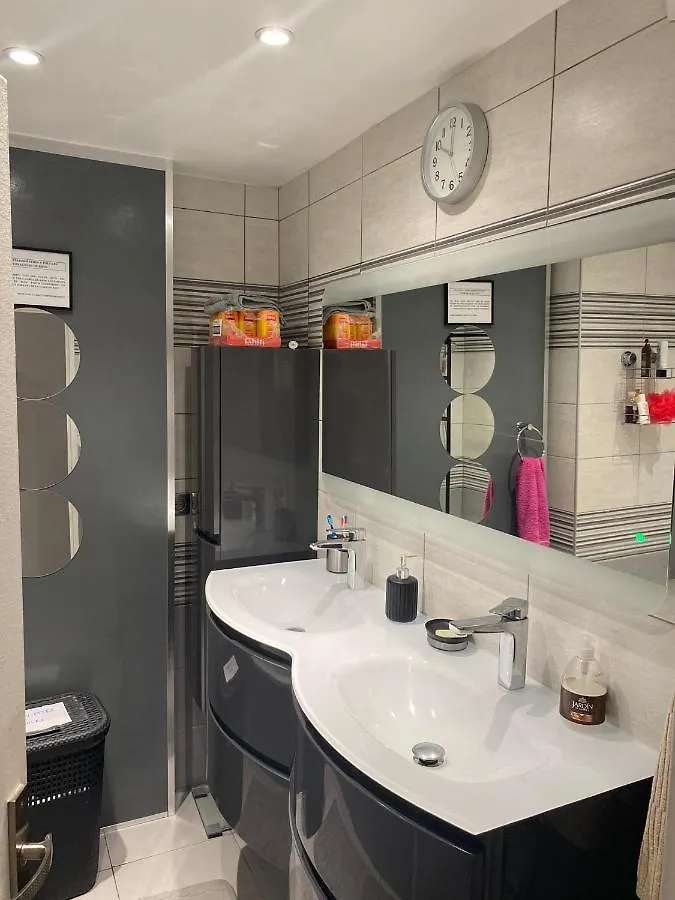 Residence Zola 2 Villeurbanne Guest house